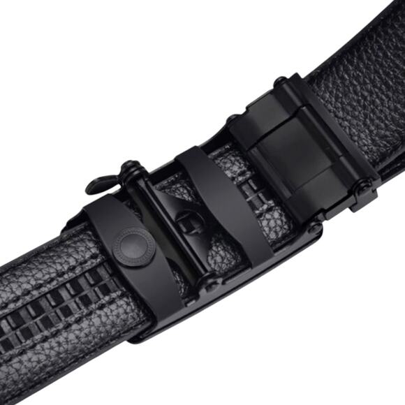 Crocodile Pattern Black Leather Belt | Size 47/49 - Picture 3 of 7